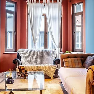 Dreamy Flat With Excellent Location In Beyoglu Apartment
